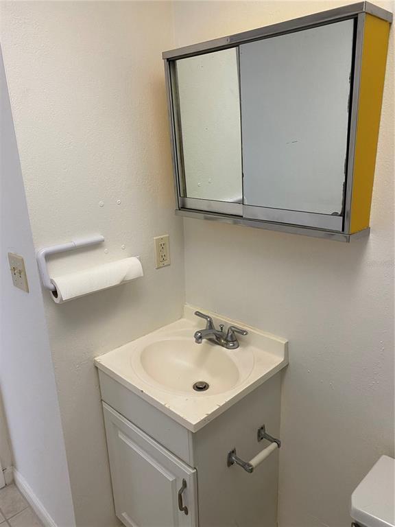 Photo - 2500 Harn Blvd Unidad F5