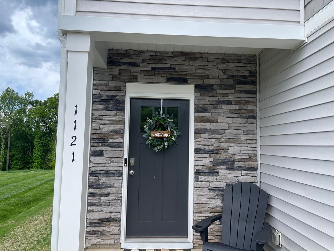 New Construction 4BR 2.5BA | The Falls at ... - New Construction 4BR 2.5BA | The Falls at ...