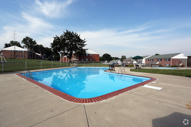 Pool - Cedar Acres