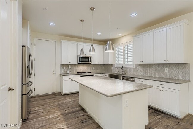 Building Photo - 340 Mezzaforte St