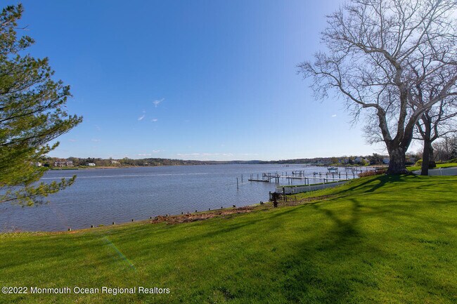 Photo - 181 Lewis Ln