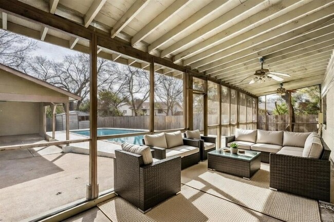 Photo - 6601 Skycrest Dr