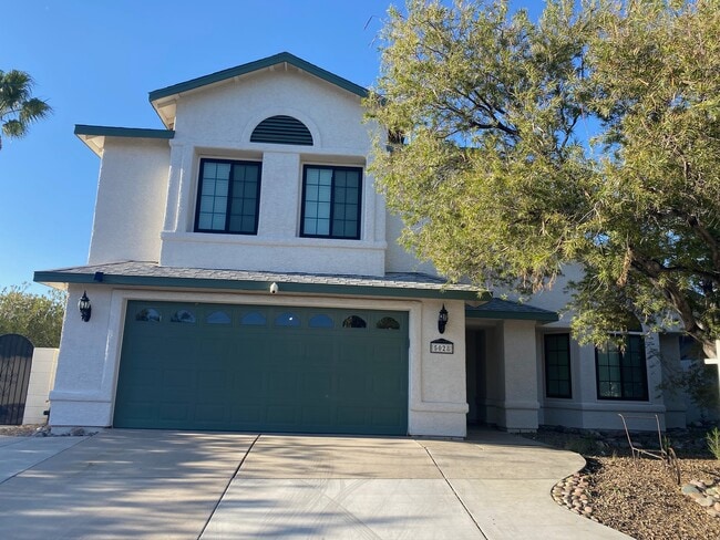 Building Photo - 5028 W Hurston Dr