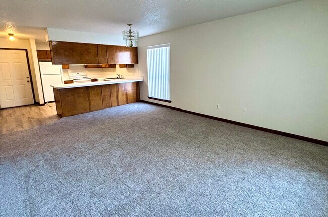 Photo - 337 Lewis St Unidad B