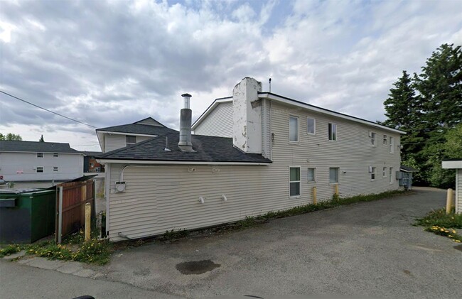 Photo - 1303 W 23rd Ave