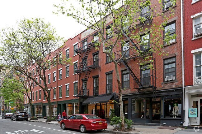Photo - 376 Bleecker St Apartments