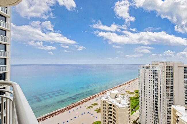 Photo - 3000 N Ocean Dr