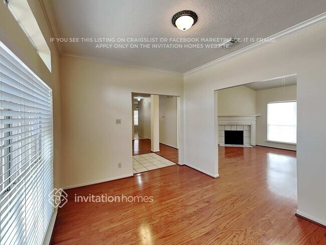 Photo - 16023 Mountain Shadows Dr
