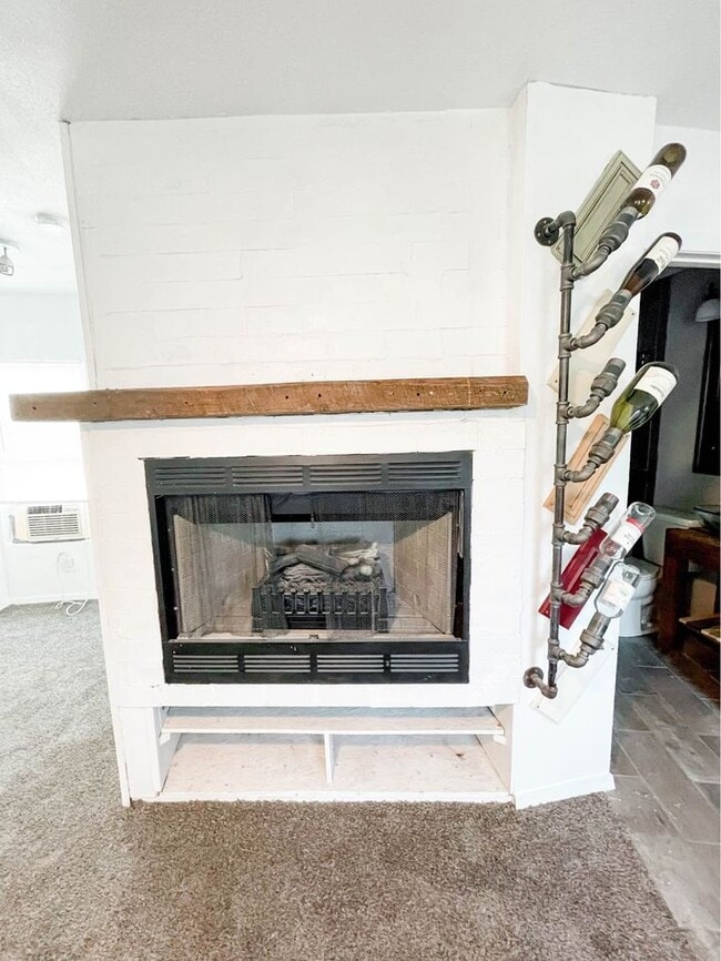 Photo - 1812 Higley Ave SE House