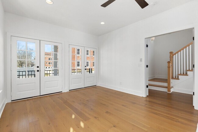 Photo - Modern Living In East Nashville!