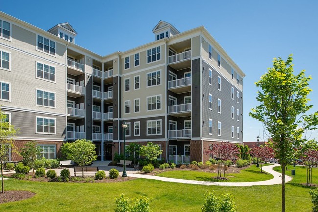 Luxury Apartments In Clarksburg Md