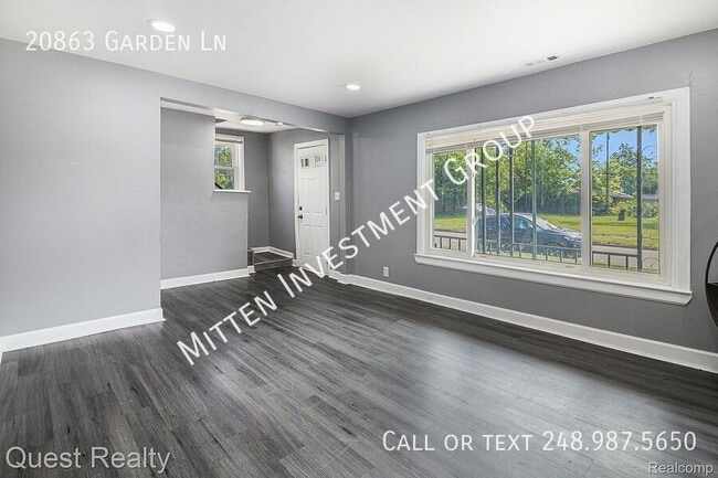 Photo - 20863 Garden Ln