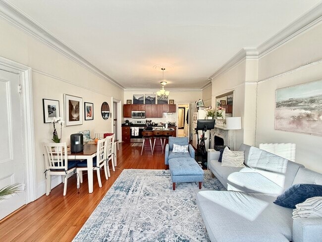 Photo - 177 Marlborough St Unit 8