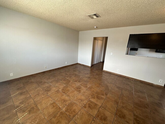 Photo - **TWO WEEKS FREE RENT!! ACCEPTS SECTION 8!!** Spacious second floor apartment with large living r... Unit 2420 Ellis St #C