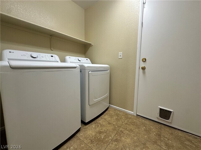 Photo - 4032 Coburn St