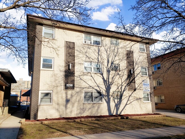 Photo - 142 Elgin Ave Condo Unit 2D