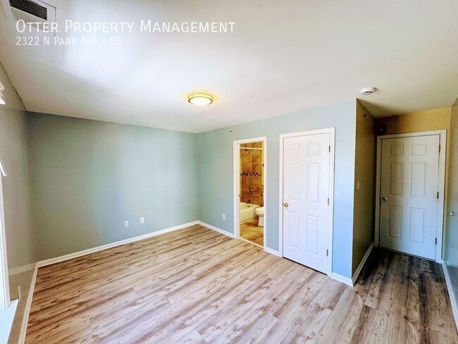 Photo - 2322 N Park Ave Unidad C5