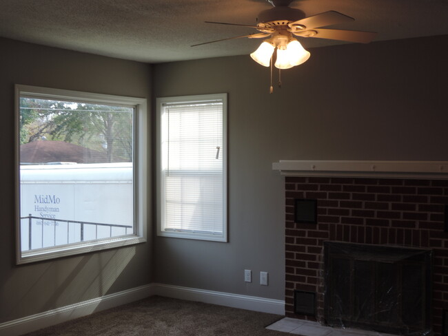 Photo - Cute Little Home