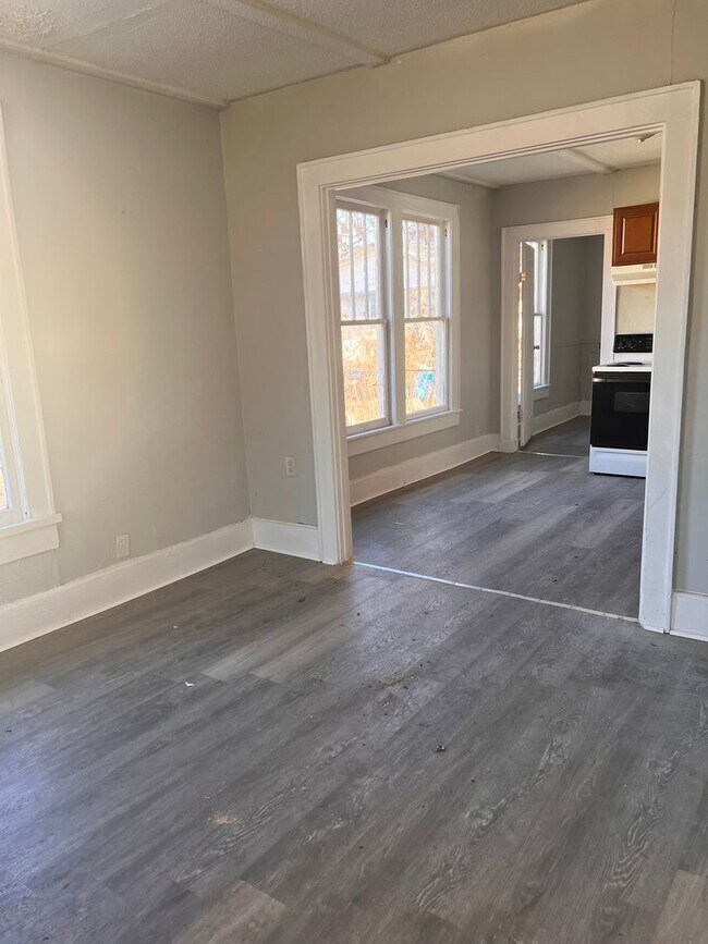 Home for Rent722 Indian Avenue Rental For Rent in Rossville, GA