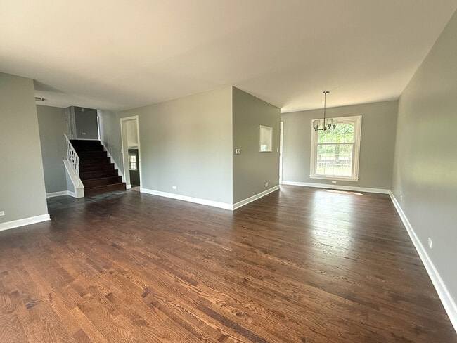 Photo - 1807 S Surrey Ridge Dr