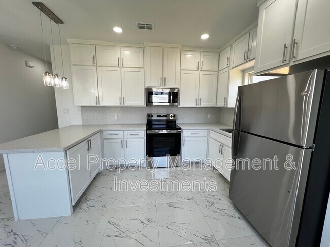 Photo - 2011 Selena St Unit 2