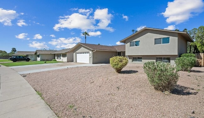 Photo - 1720 E Hermosa Dr