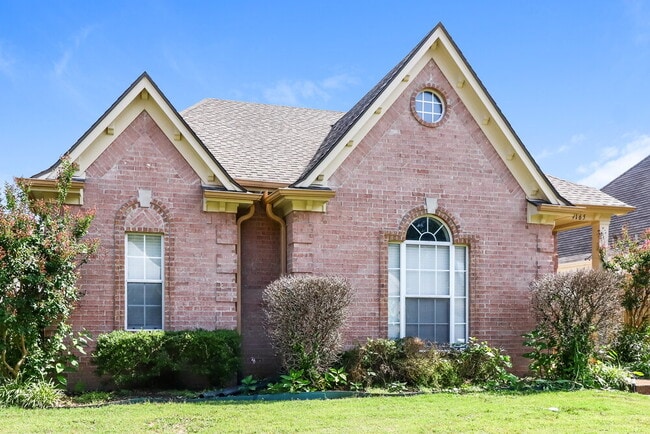9165 Acadia Pl