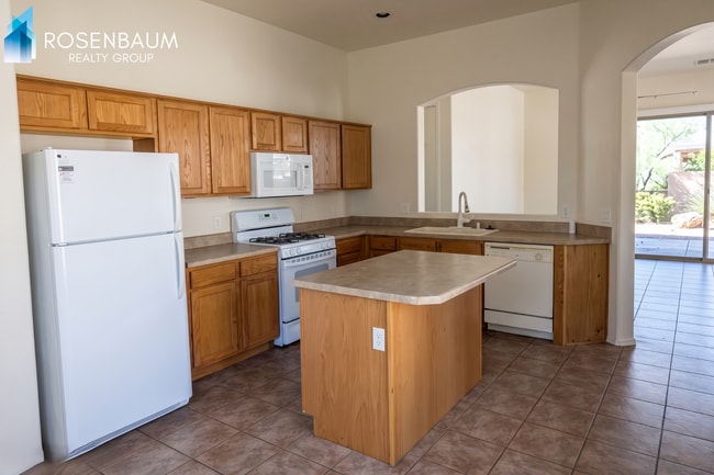 Photo - 5935 N Talbot Dr