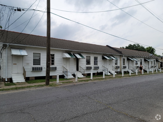 Building Photo - 1101 Odeon Ave Rental