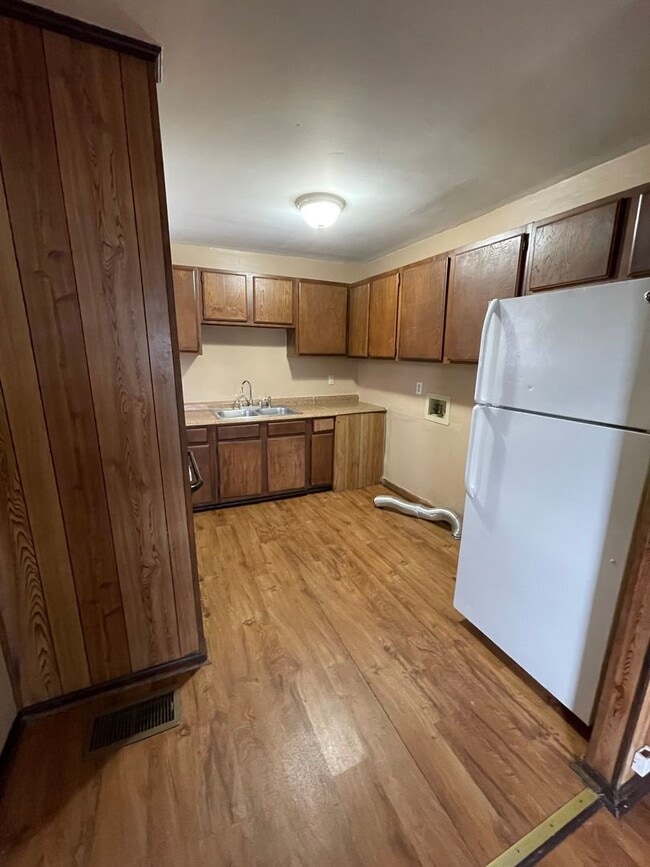 Photo - 946 31st Ave N Unit 946 31st Ave N #B