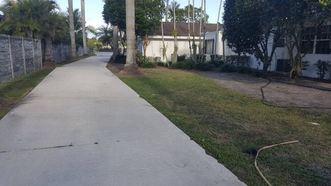 Photo - 11455 SW 82nd Ave