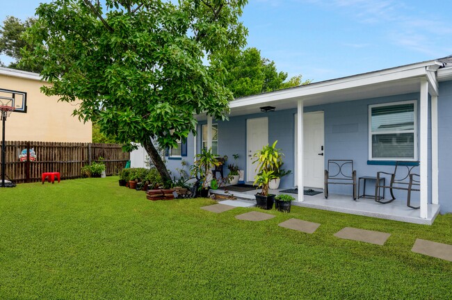 Photo - 401 S Mars Ave