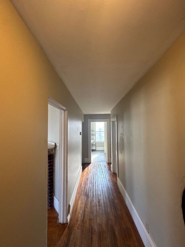 Photo - 76 Duke St Unit 3