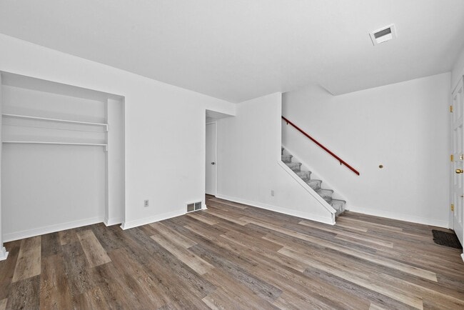 Photo - 42 Evergreen St