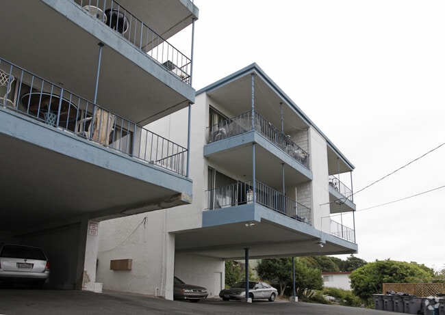 Photo - Sea Cliff Villa