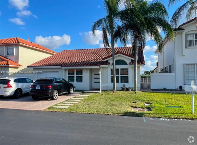 Building Photo - 10570 NW 51st St Rental