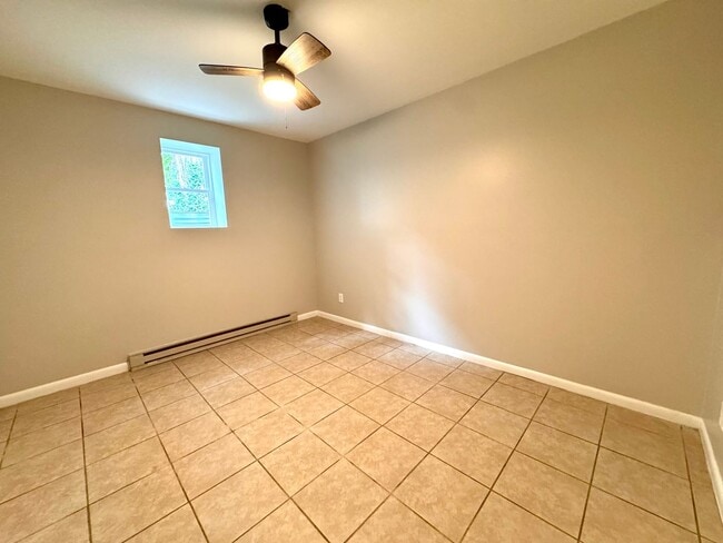 Photo - Two Bedroom Basement Apartment for Rent in Dayton