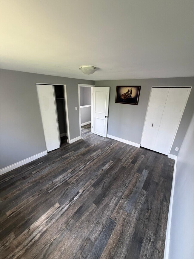 Photo - 77 Dalegrove Dr