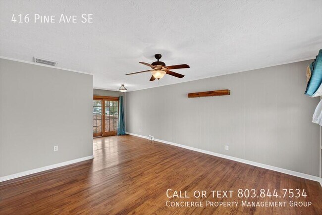 Photo - 416 Pine Ave SE