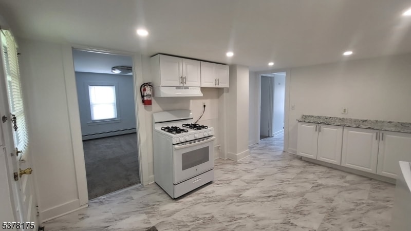 Photo - 60 E McFarlan St Unit D