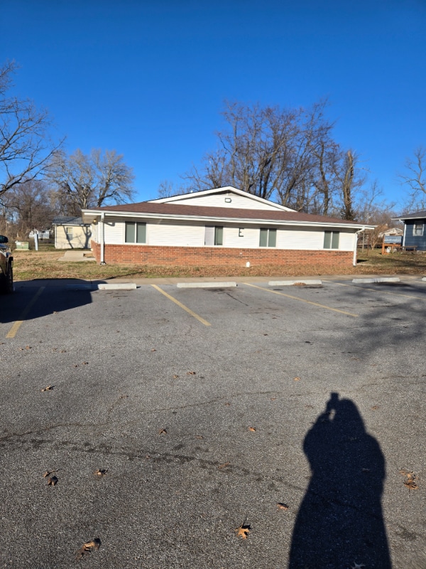 Photo - 100 E Wilson St Unit A1