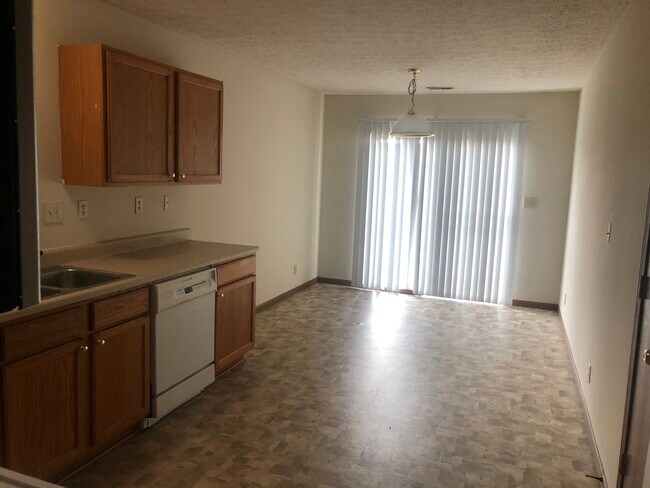 Photo - 3111 Kilbourne Ct Unit 3111 B Kilbourne