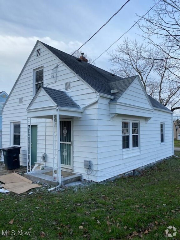 Building Photo - 1112 Courtland Ave Rental