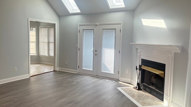 Photo - 12 Willow Tree Ct