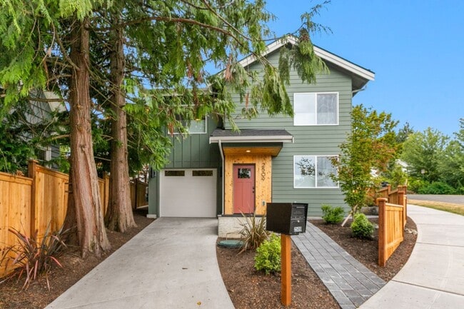 Photo - 2bd/1.75ba Seattle Home