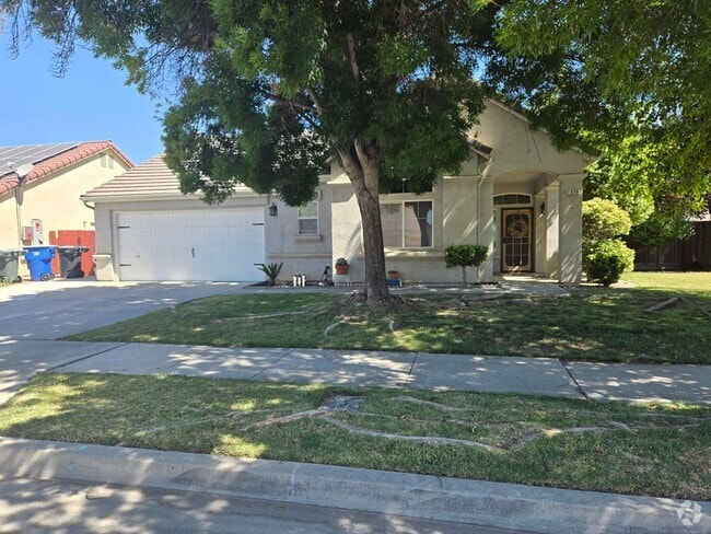 Building Photo - 3 BR 2 BA available soon Rental