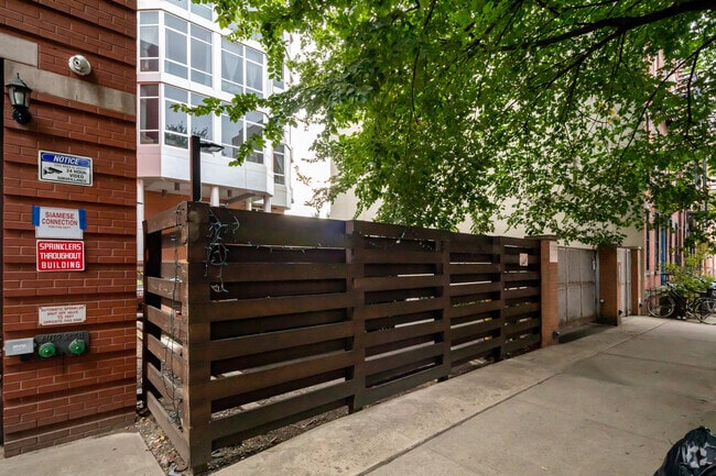 Photo - Carroll Gardens