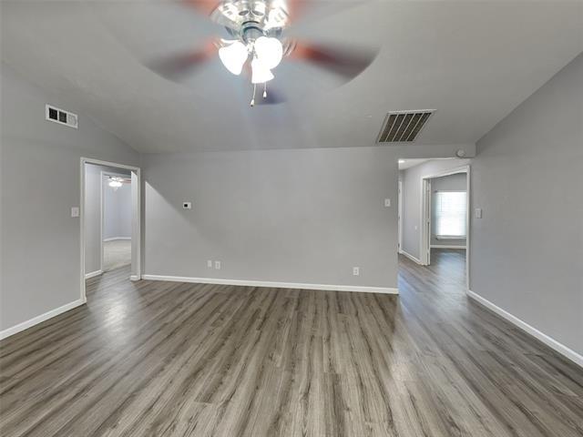 300 Newport Cir