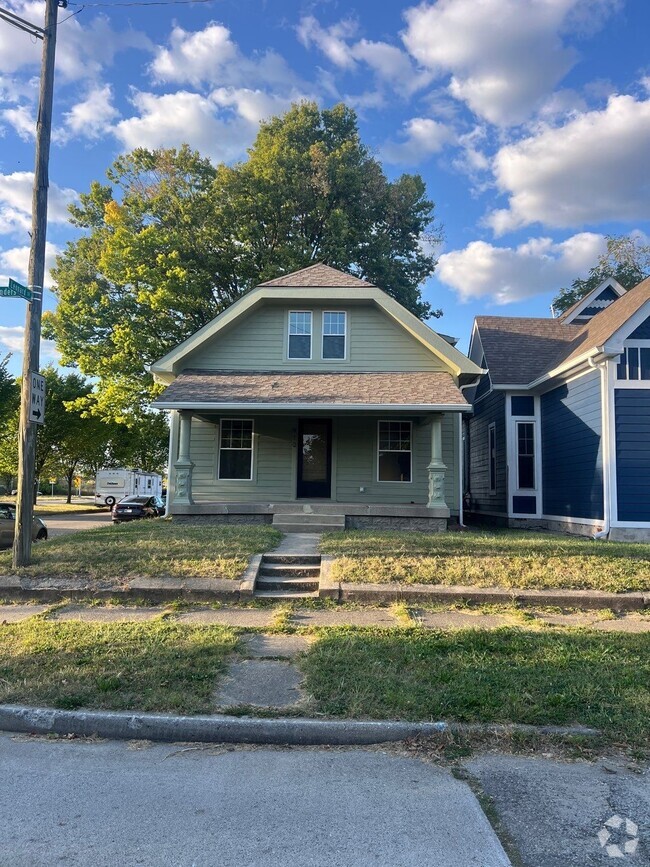 Building Photo - 910 Sanders St Rental