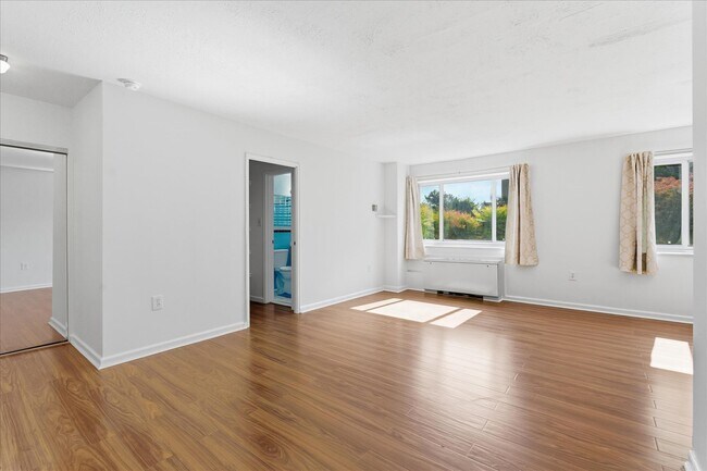 Photo - 1200 S Arlington Ridge Rd Unit 311